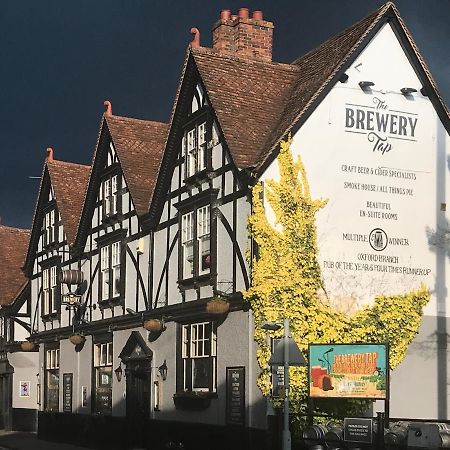 فندق The Brewery Tap أبينغدون المظهر الخارجي الصورة